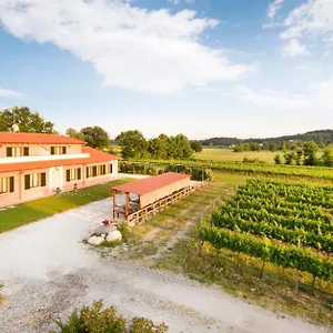  Farma Cascina Roveri Itálie
